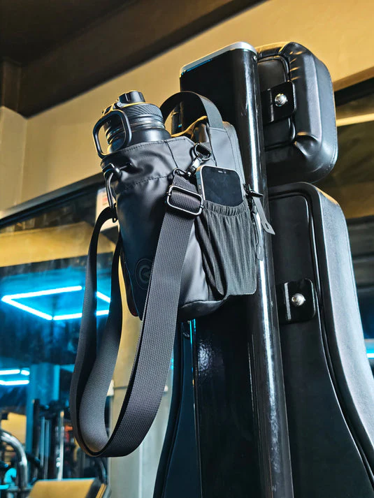 Bolsa Magnética Milas com pertences pendurados